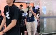 首秀在即！广东新外援随队出征福建，麦考尔因老婆生产留在广州